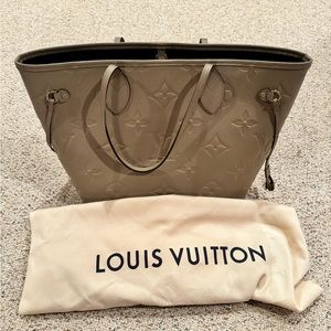 Authentic Louis Vuitton Neverfull MM in Turtledove